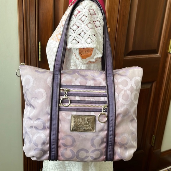 Coach Poppy Rare Vintage Purple straps/Lavender C Fabric Silvertone Hardw - Picture 2 of 16